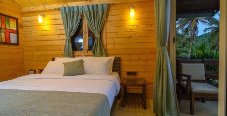 Antares Beach Resort in Vagator, Goa- Bedroom 